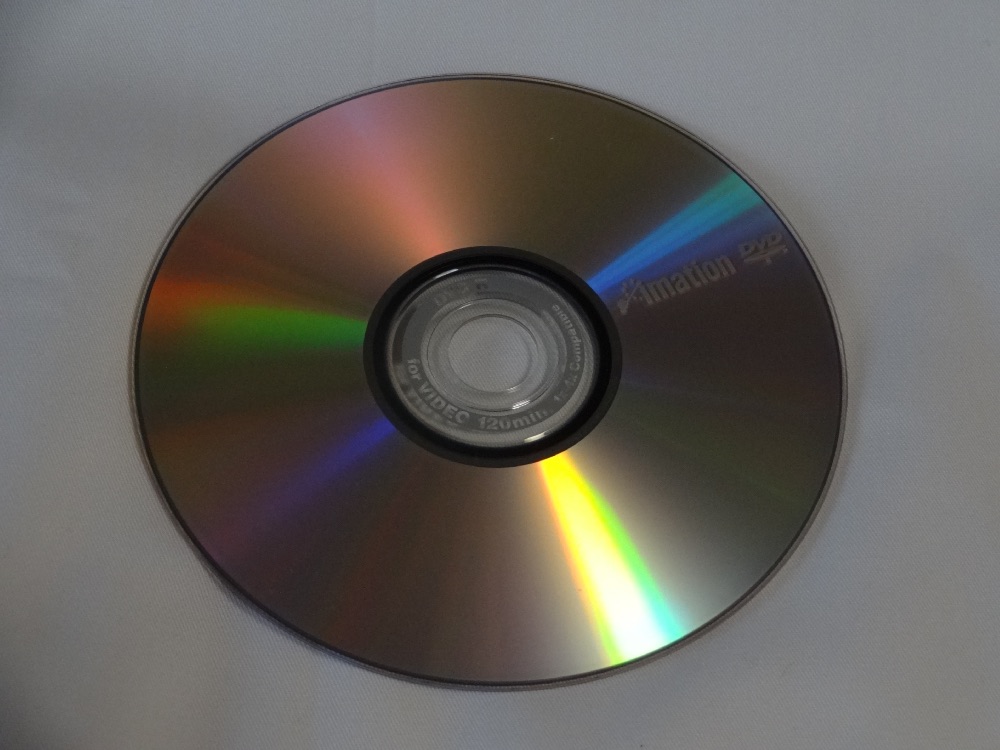 破棄するDVD